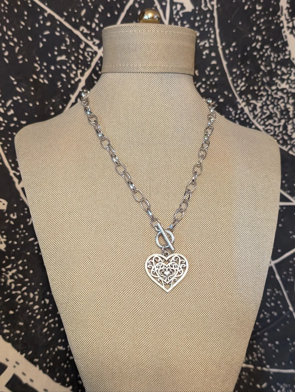 Vic R - Picture 4 of 5